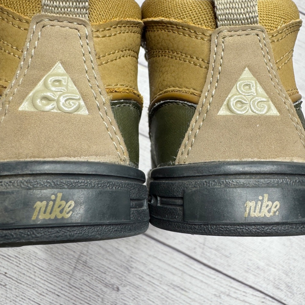 Nike ACG Woodside 2 Toddler Kids Boots Green Brown Duck Boots Size 8C - Picture 5 of 6